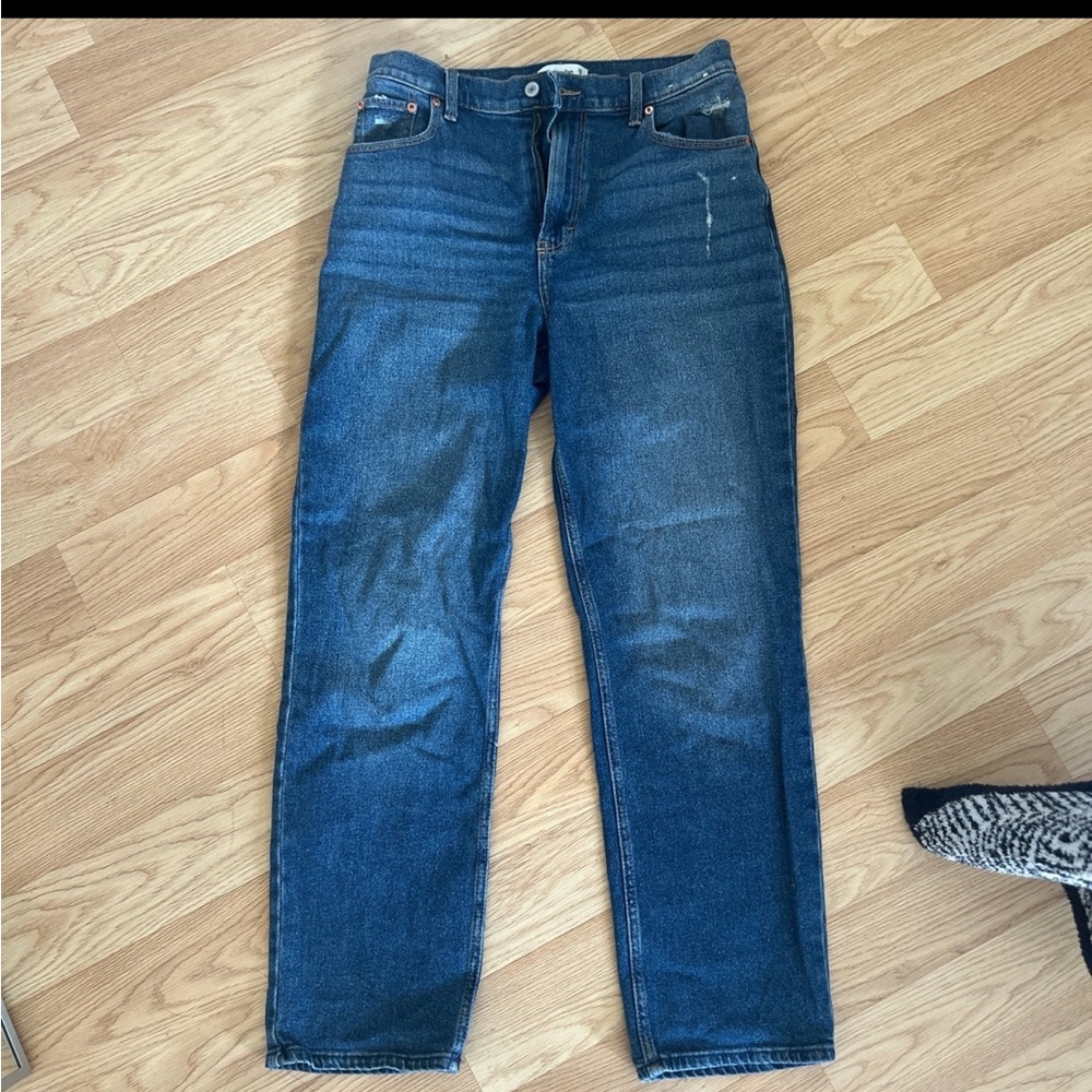 Abercrombie and Fitch ultra high rise 90s straight jean